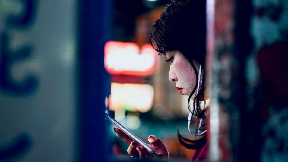 Stop Chasing Reach. Start Joining The Conversation.