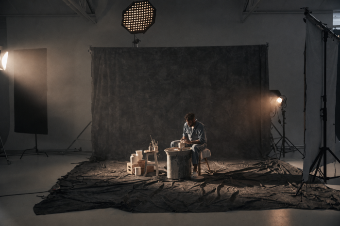 Cyclorama & controlled lighting environment